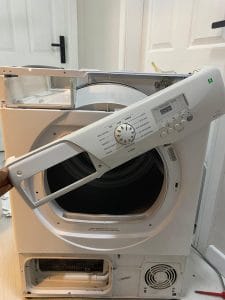 Eryaman teknik servis hizmeti ekibi tamir sürecinde